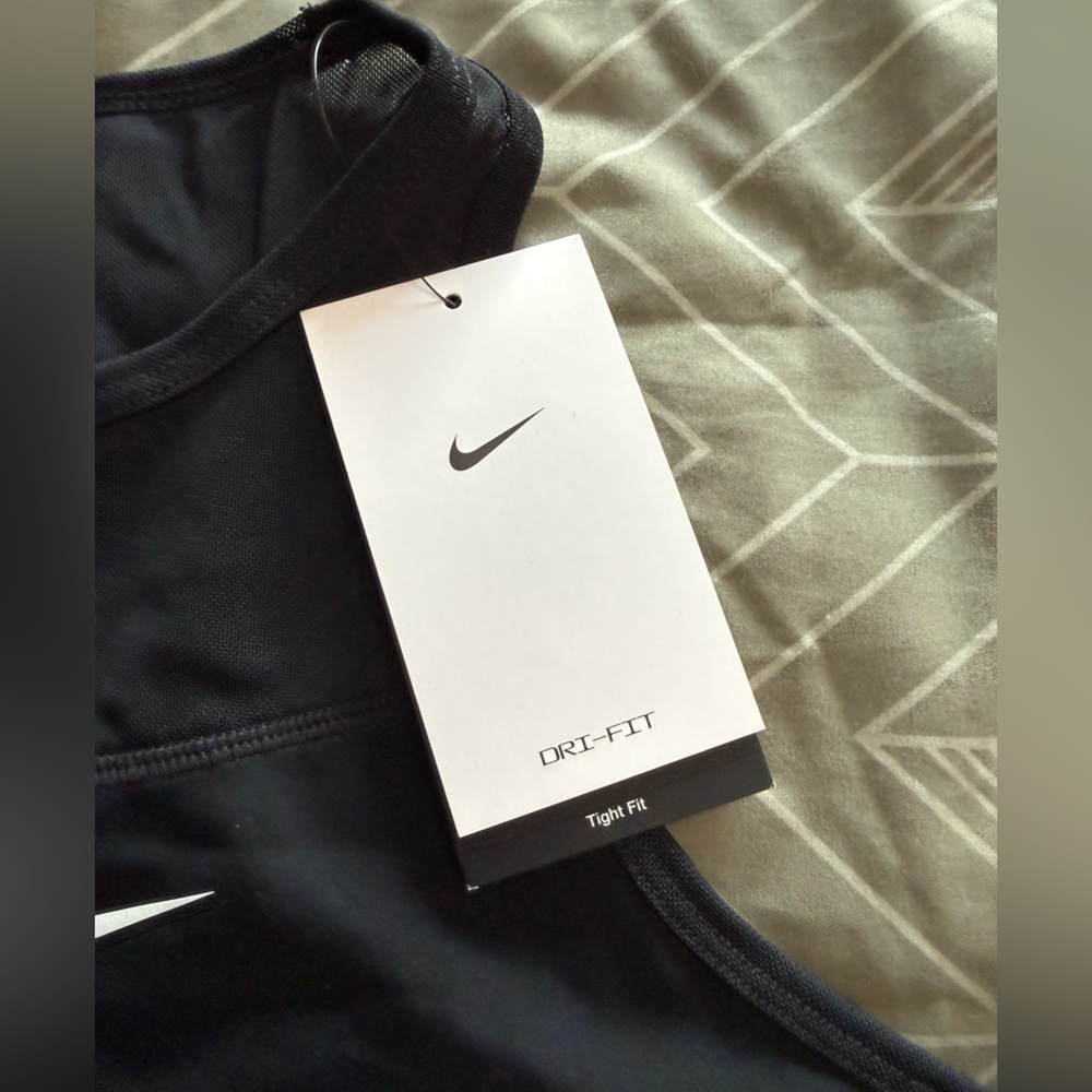 Nike Black Dri-FIT Sports Top - Picture 2 of 3